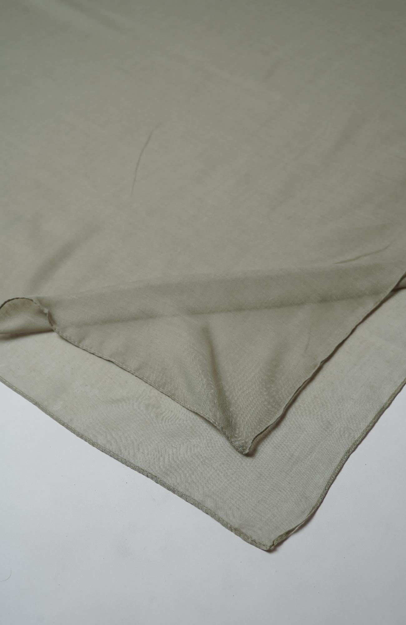 Airy Cotton Hijab-Light Grey