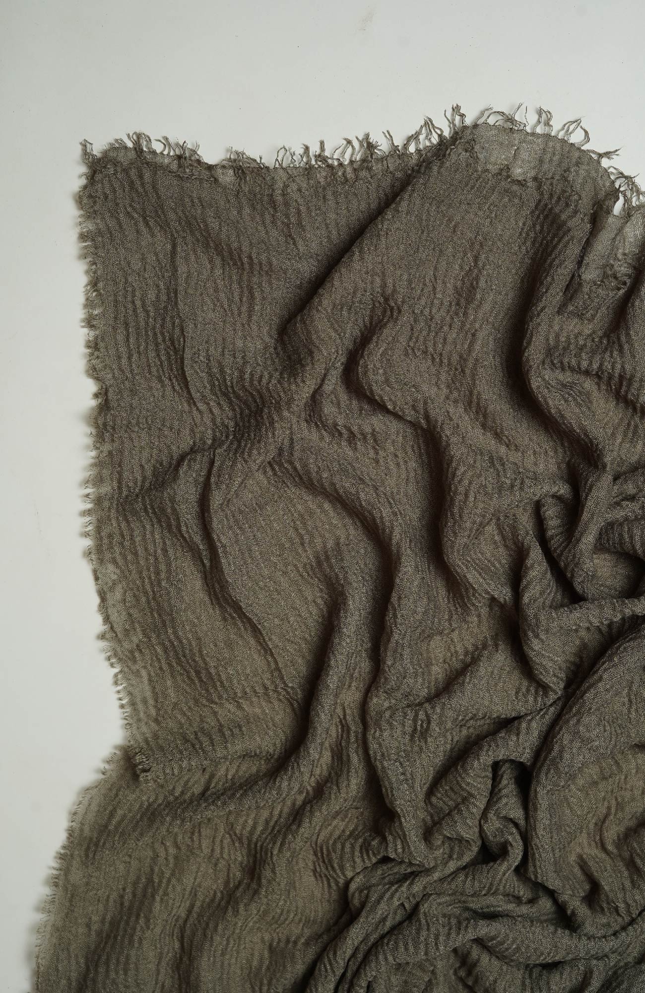 Crimped Viscose - Ash