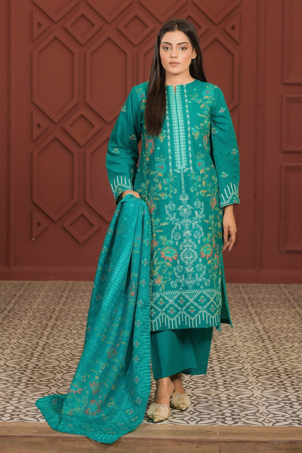 3 Piece Embroided Lawn Suit Elite