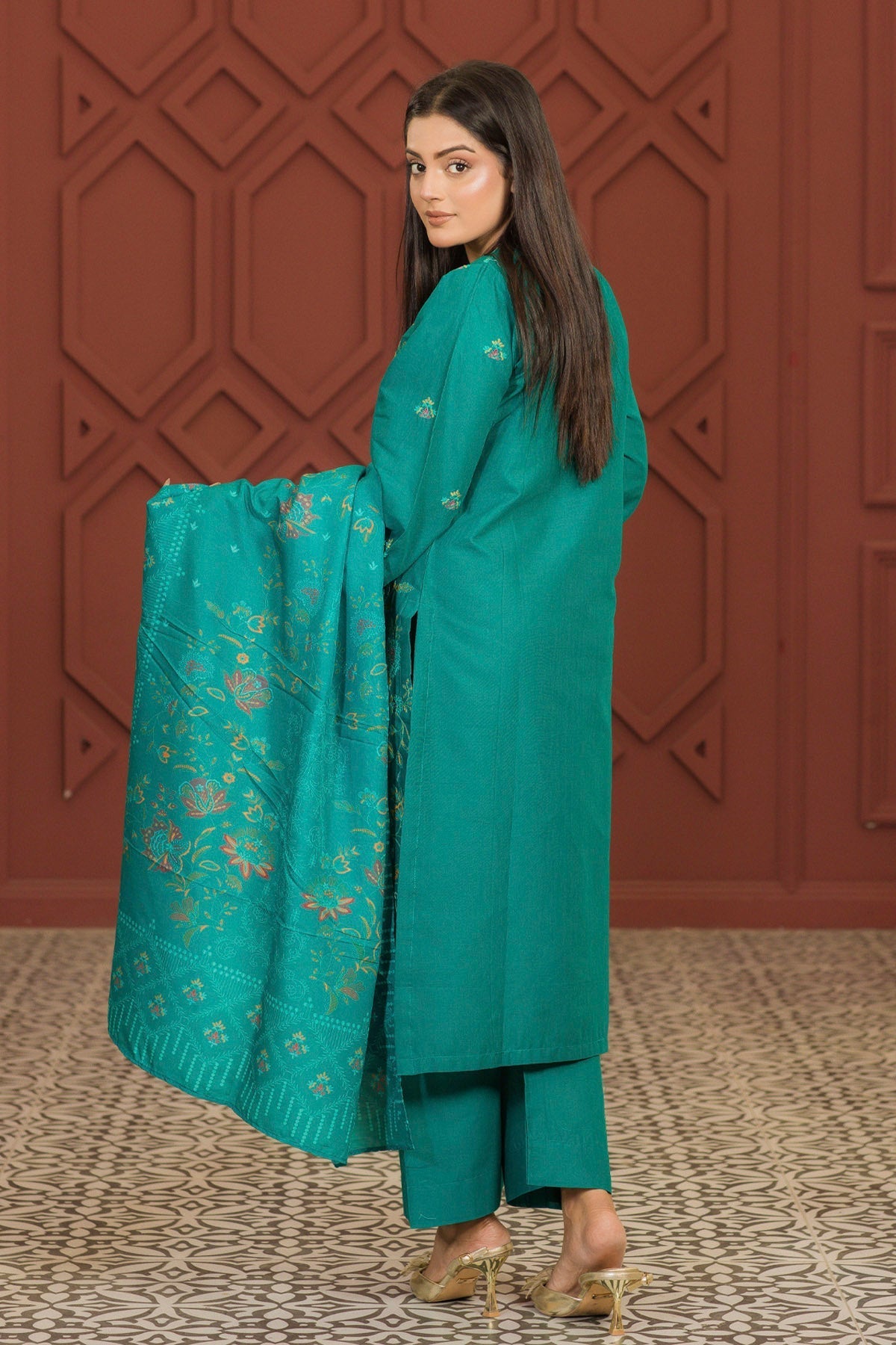 3 Piece Embroided Lawn Suit Elite