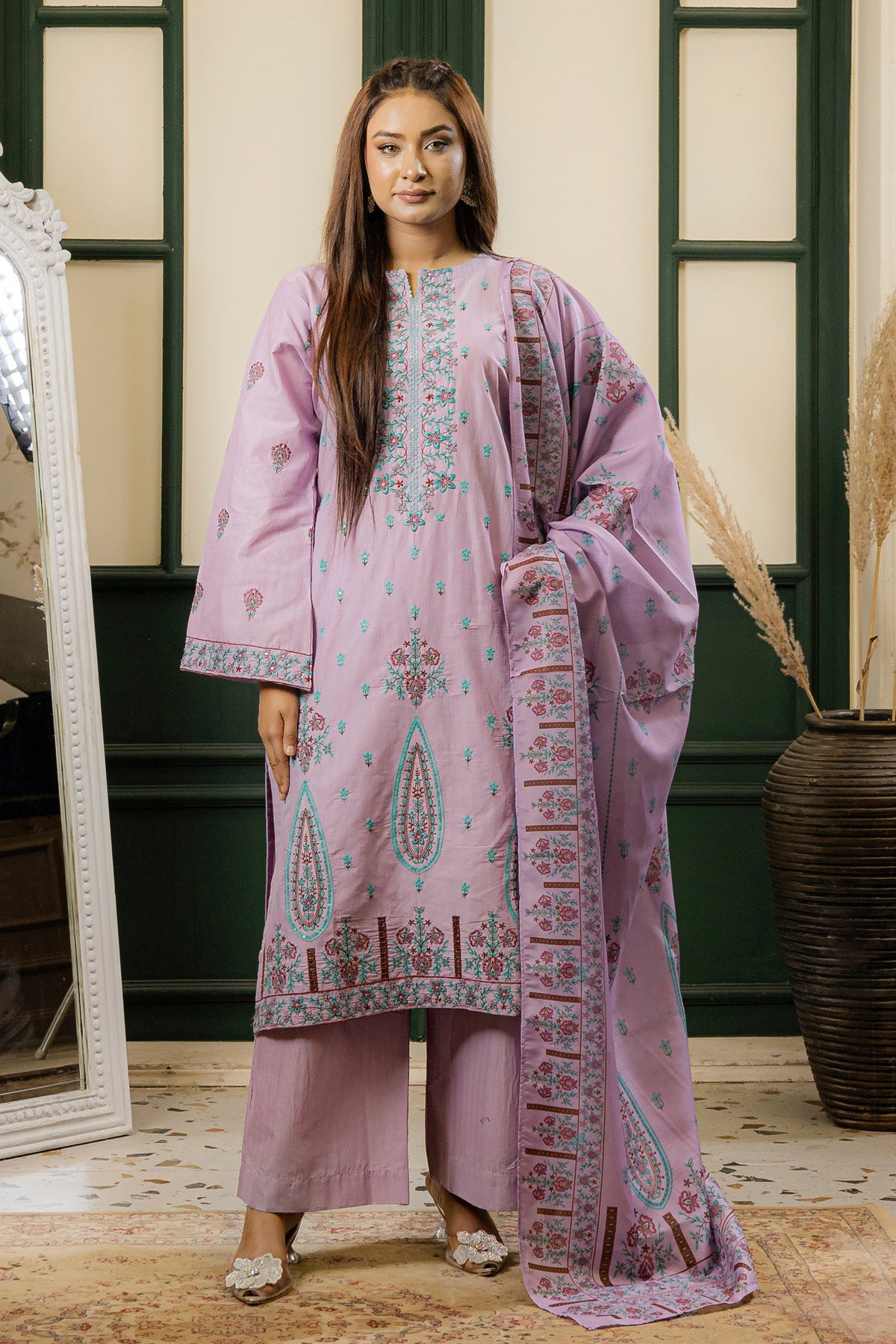3 Piece Embroided Lawn Suit Elite