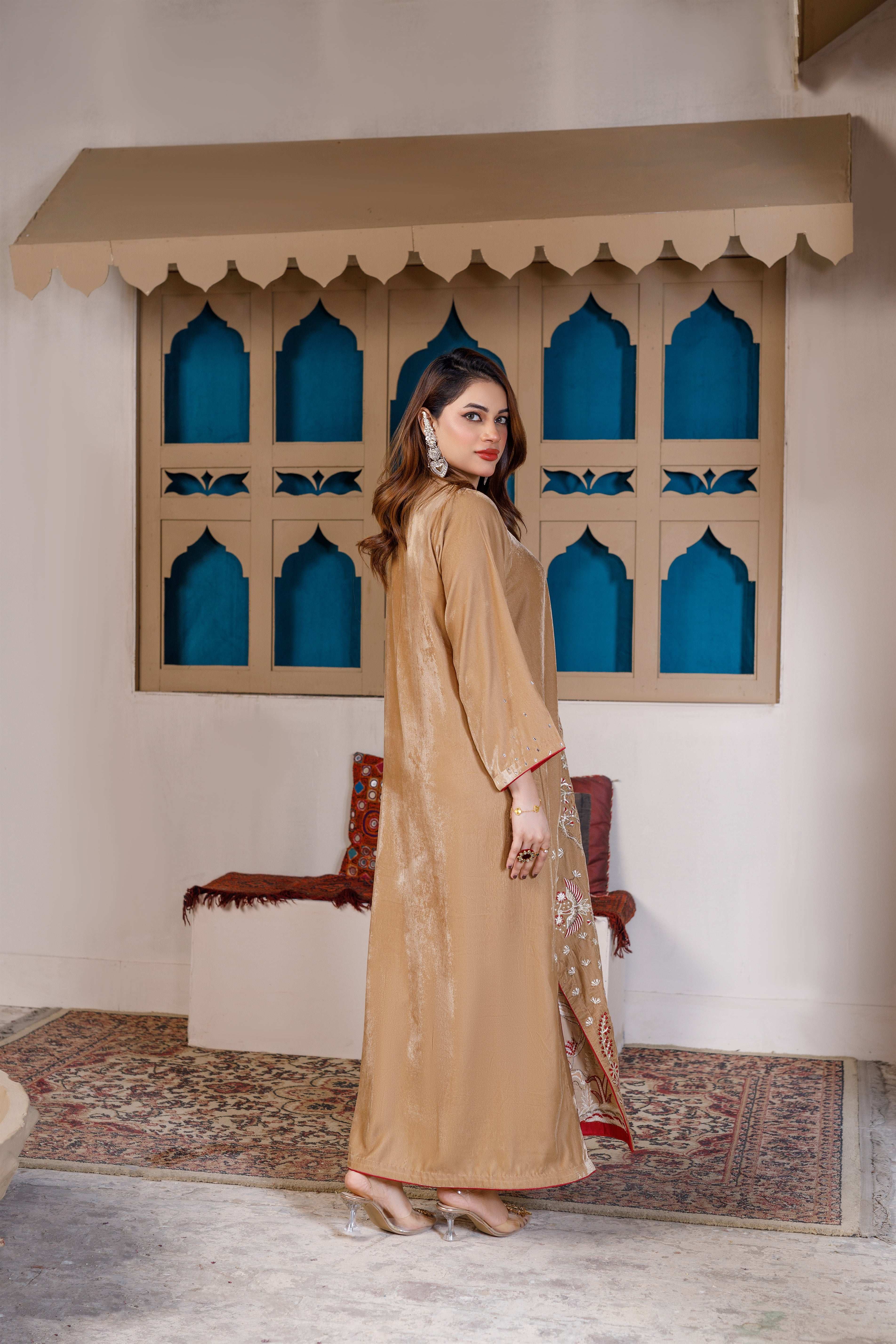 SKIN BEIGE KAFTAN