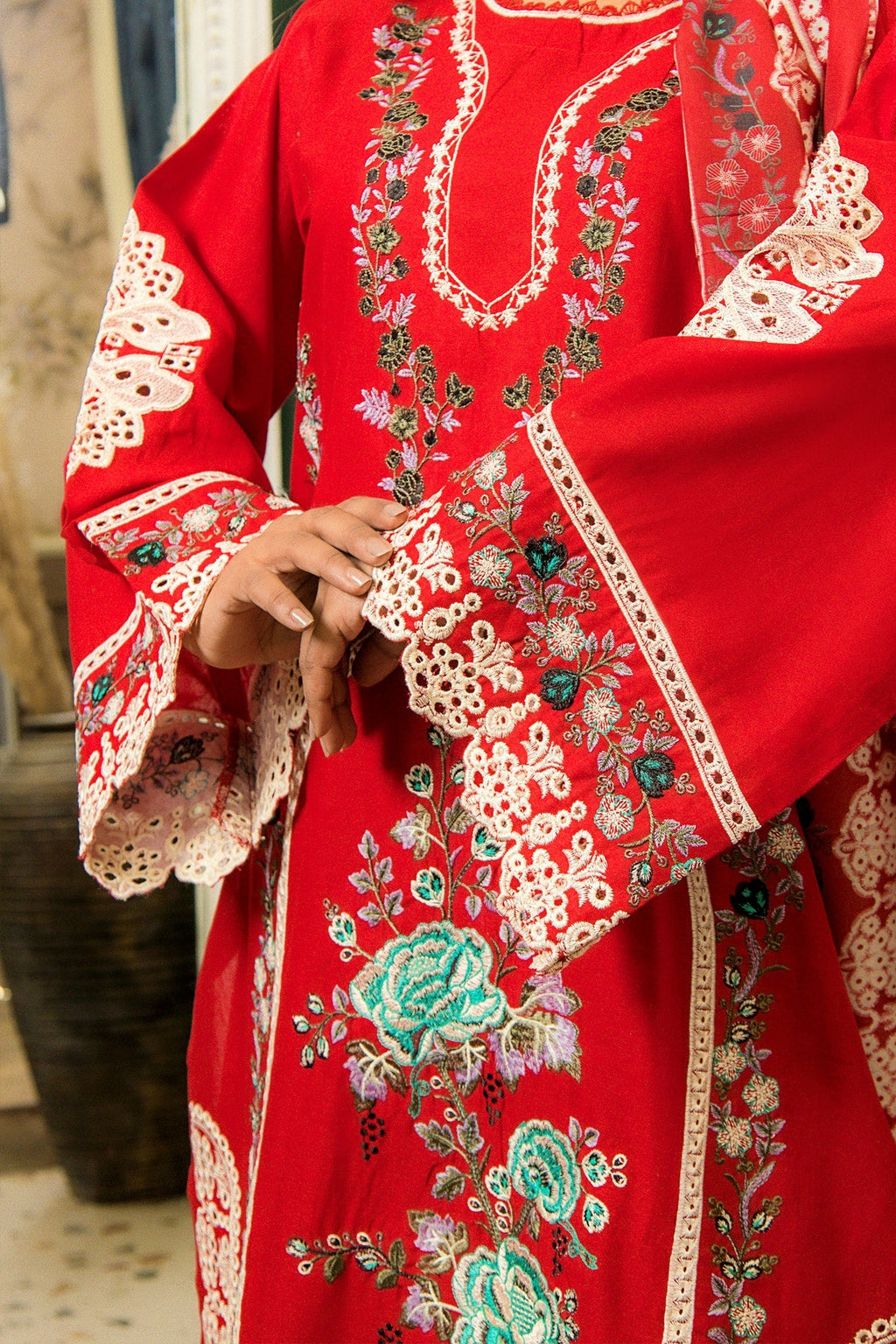 3 Piece Embroided Lawn Suit Elite