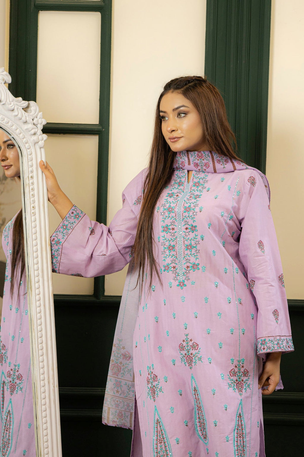 3 Piece Embroided Lawn Suit Elite