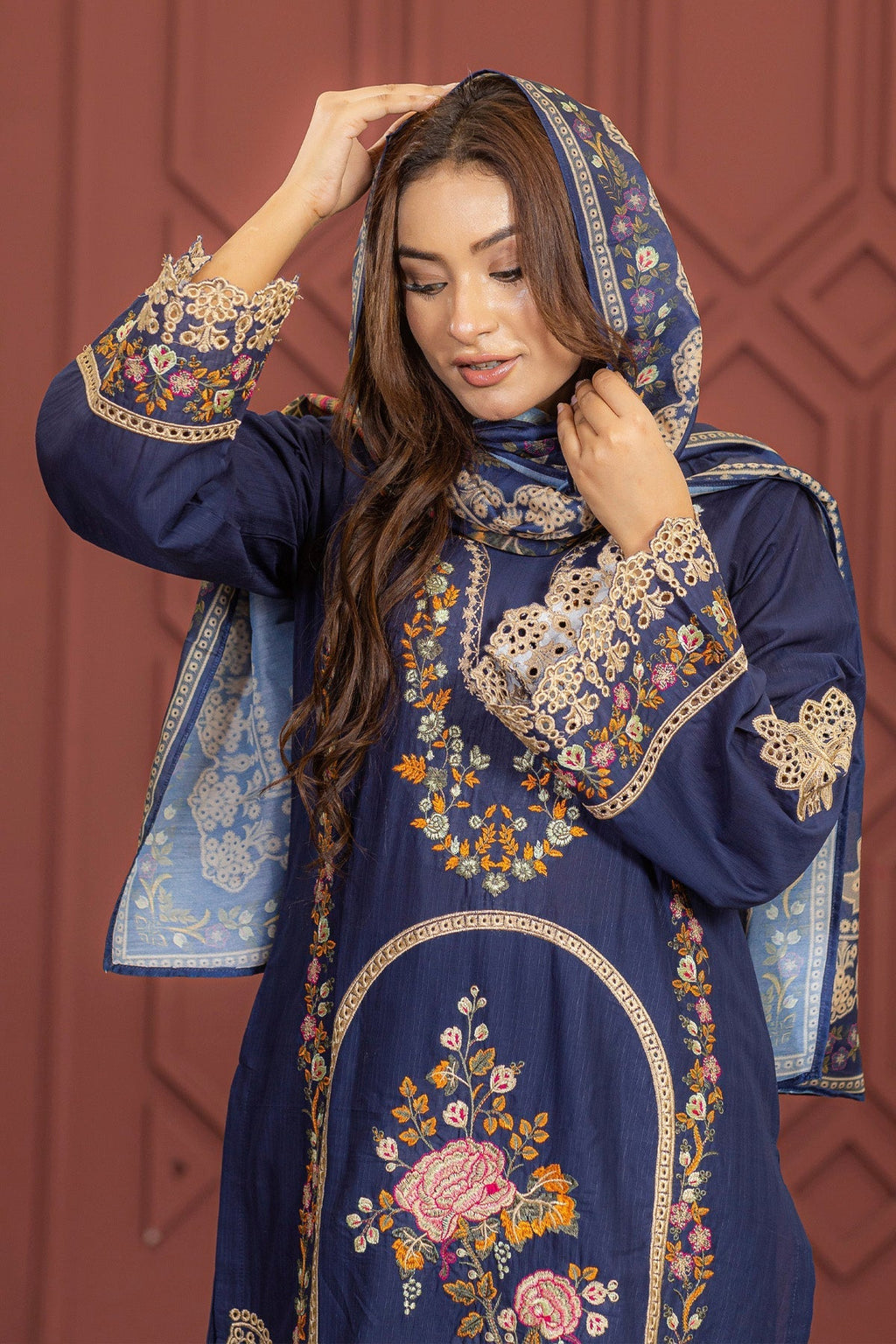 3 Piece Embroided Lawn Suit Elite