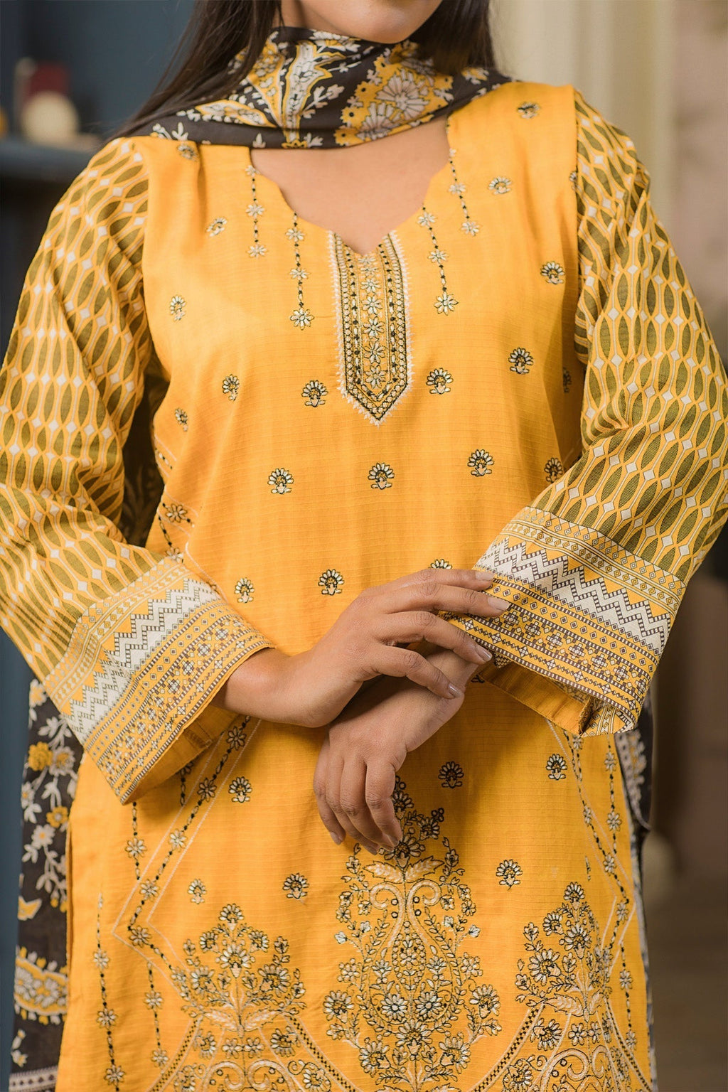 3 PC Printed Lawn Classic