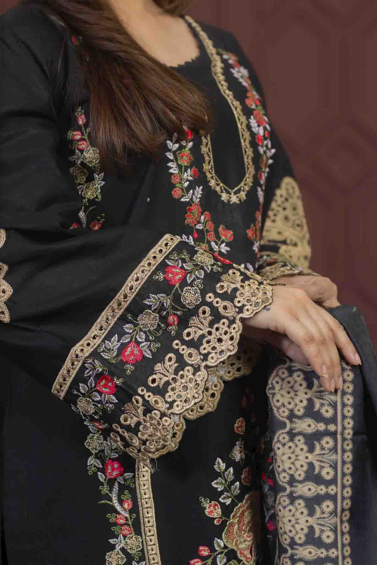 3 Piece Embroided Lawn Suit Elite