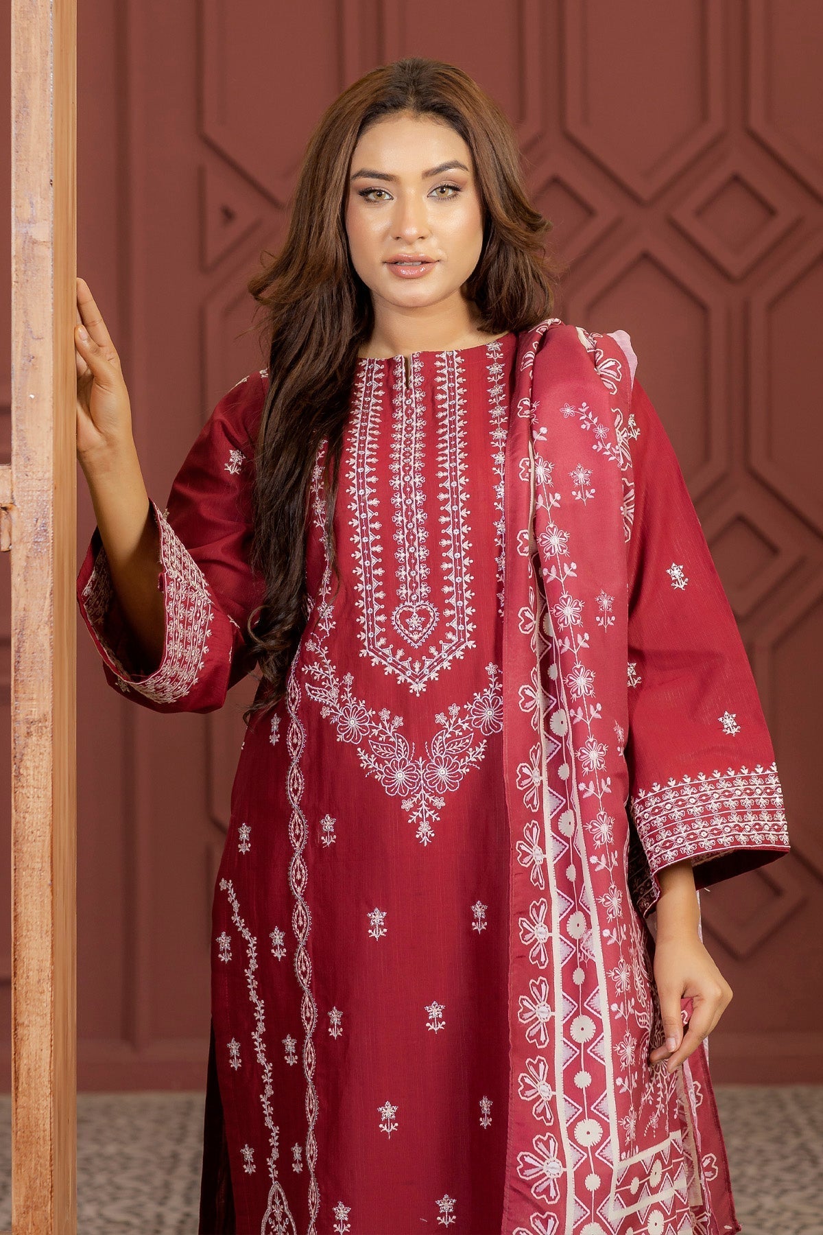 3 Piece Embroided Lawn Suit Elite