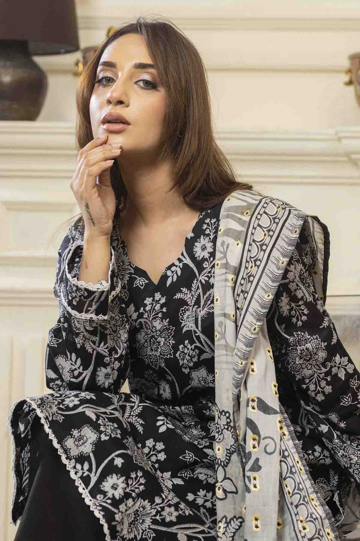 3 PC Printed Lawn Classic