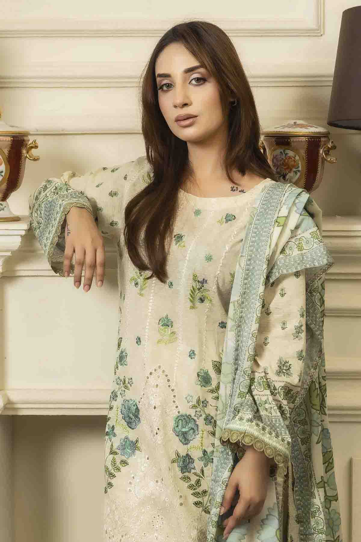 Embroided Printed Lawn Nova