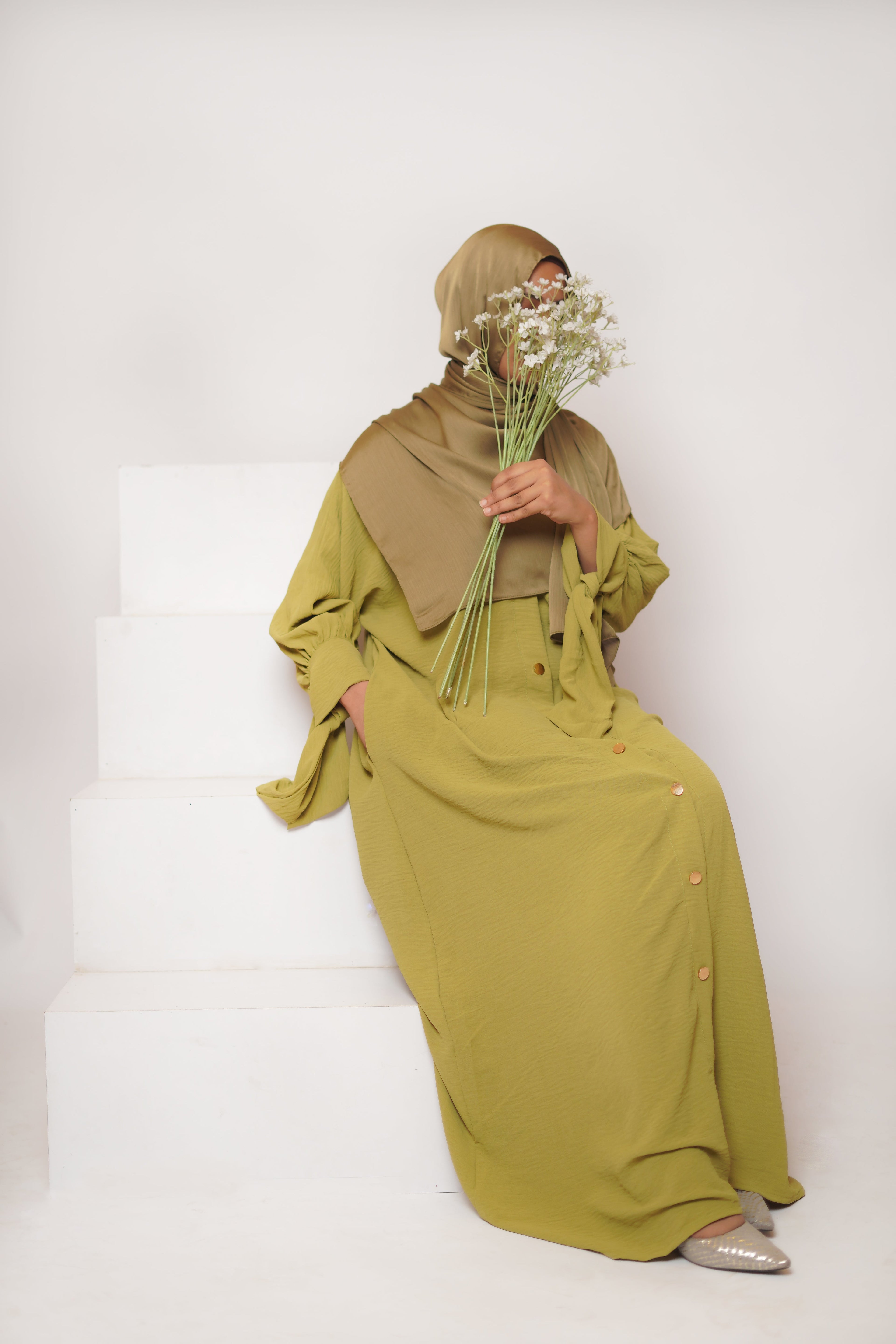 Marwah Abaya-Sage Green