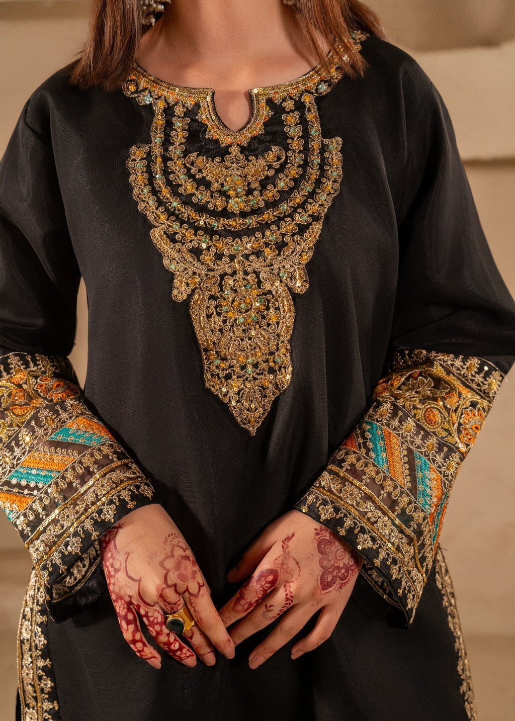 Zeen (Black)