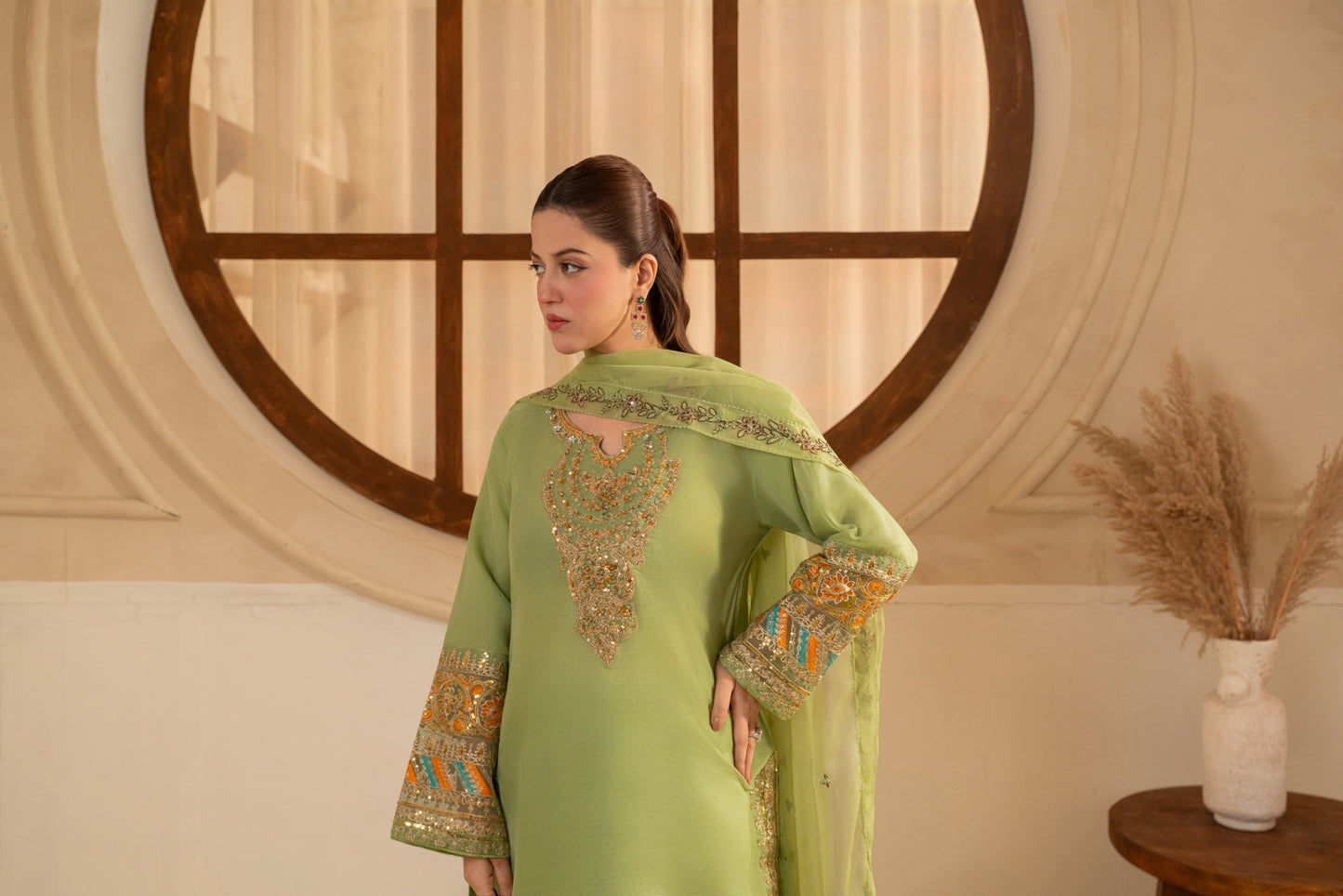 Zeen (Pistachio Green)