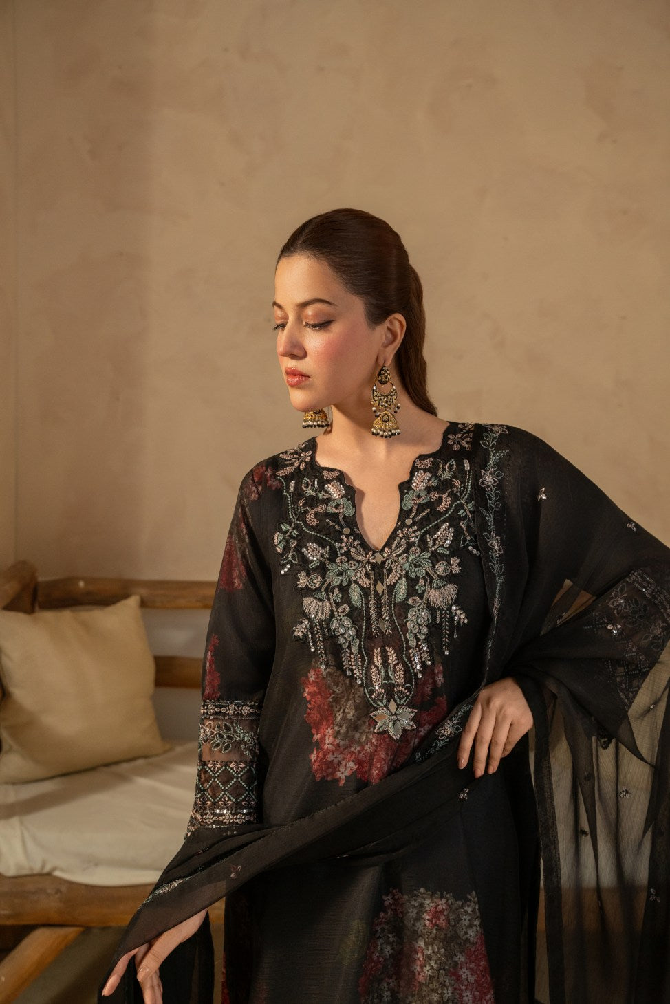Gul Rukh (Black)