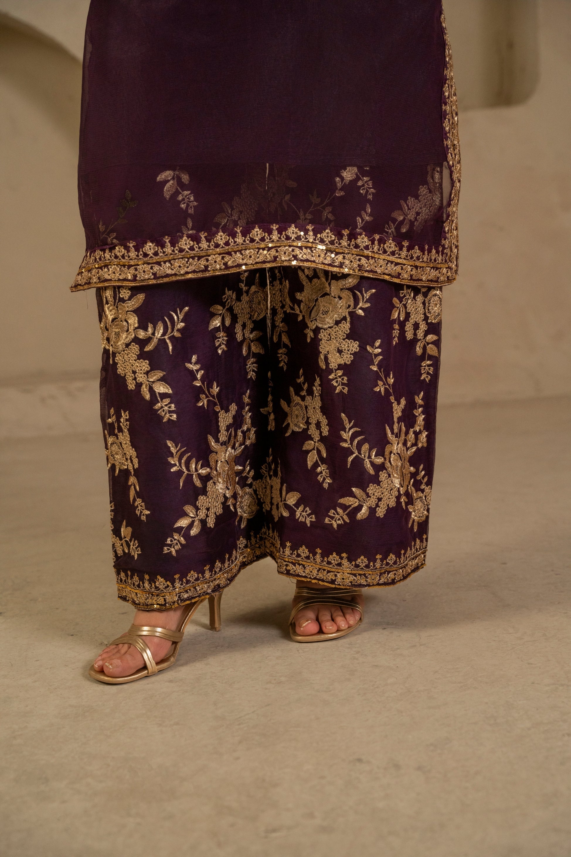 Zeen (Plum)