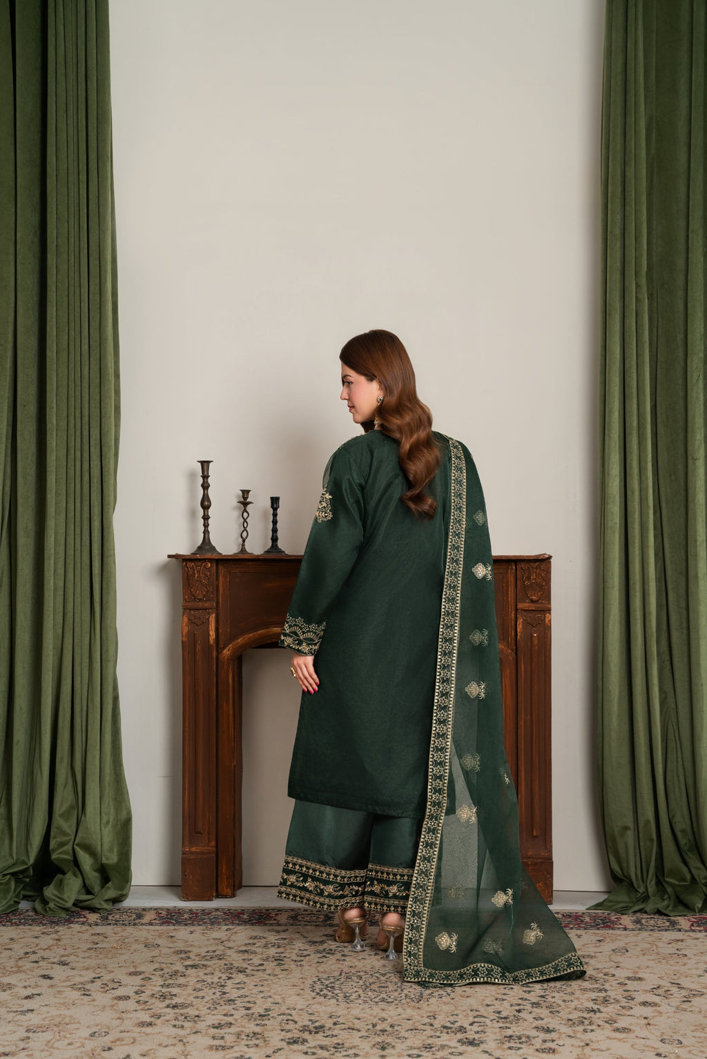 Gulnar (Green)
