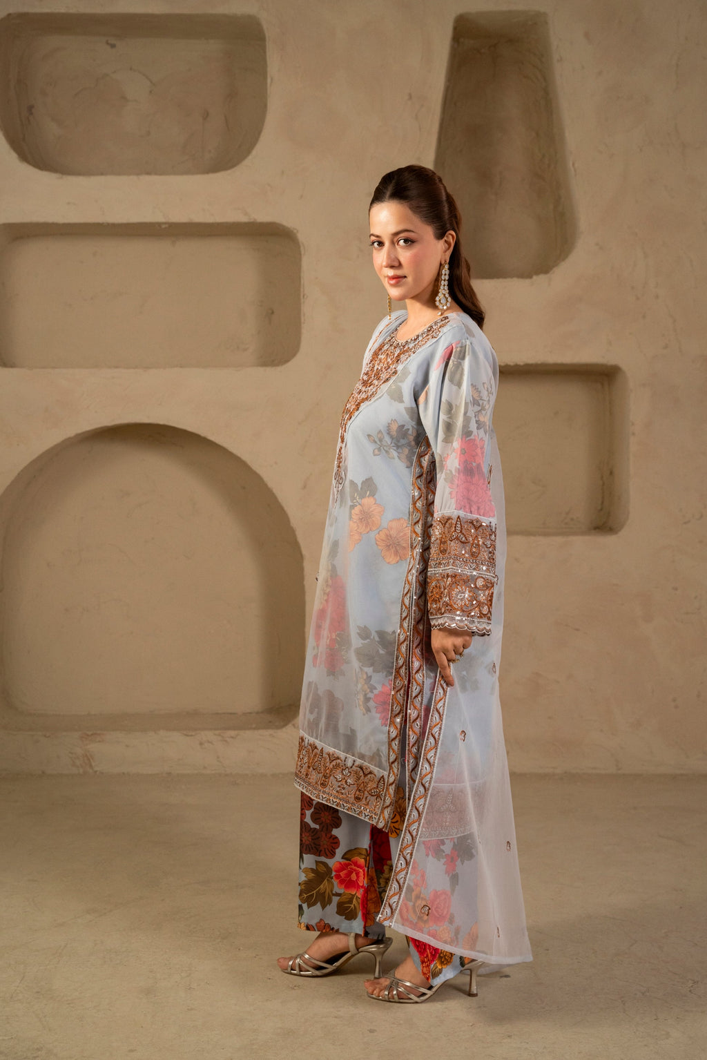Gul Bahar (Ice Blue)