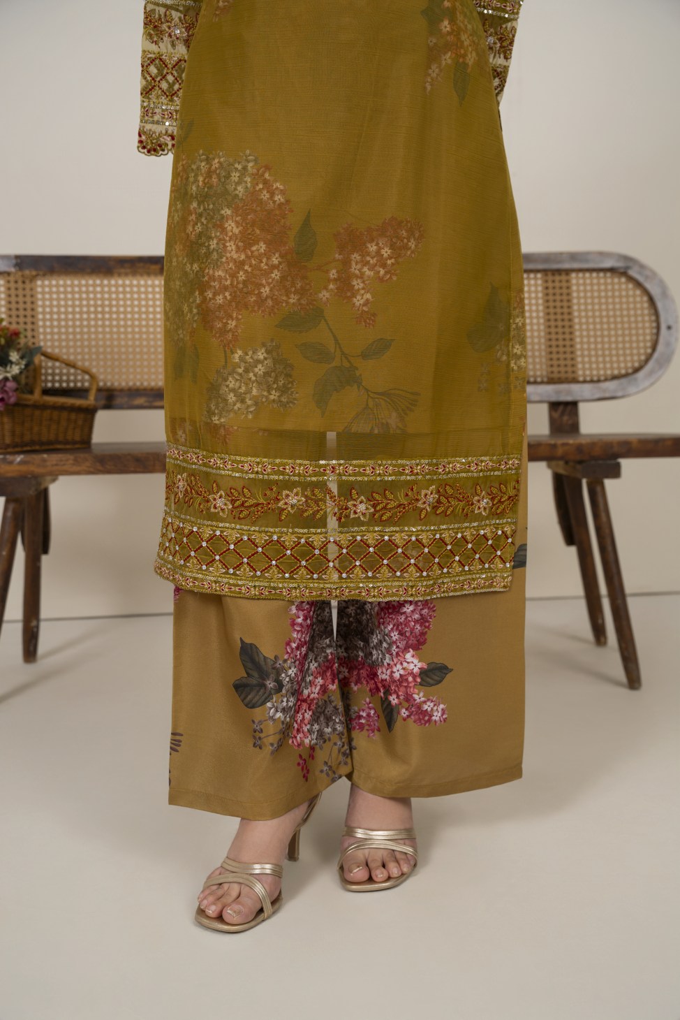 Gul Rukh (Olive Green)